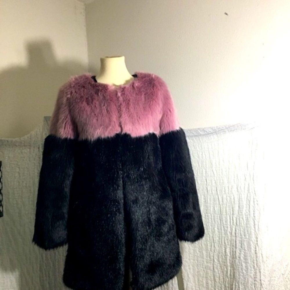 Glamorous Fawx Fur Fuzzy Coat Size Small